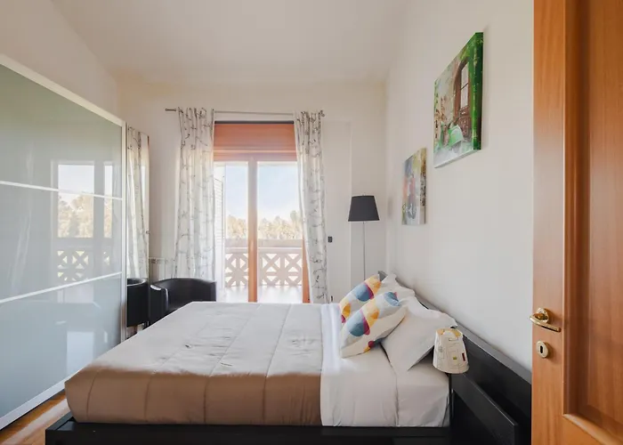 Apartamento Eur Moravia Attico Panoramico Con Terrazzo, Fino A 5 Ospiti